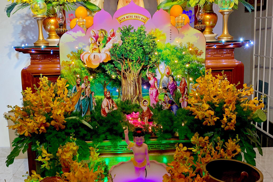 mô hình vườn lâm tỳ ni trang trí lễ đài tại chùa