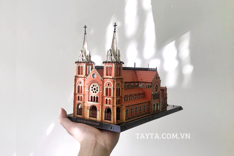 mô hình tự lắp ghép kiến trúc nhà thờ