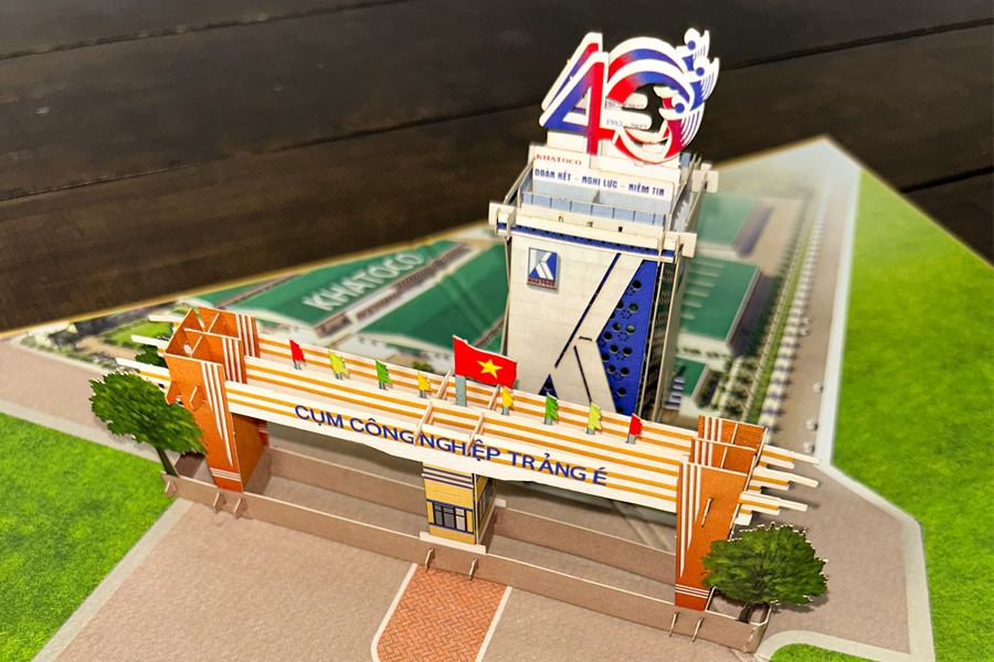 thiệp mời sự kiện kèm mô hình 3D độc đáo, ấn tượng