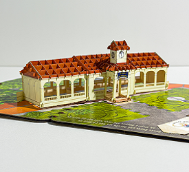 Thiệp gỗ 3D trường Lê Hồng Phong - mẫu thiệp “2 trong 1” có gì đặc biệt?