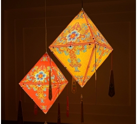 [45CM] Lồng Đèn Hình Chóp 